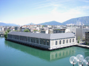 Usine hydraulique