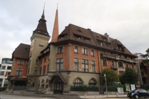 Mairie des Eaux-Vives