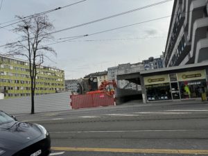 2024-02-16_12-32-51