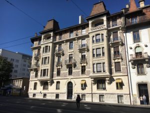 Rue de Lyon 64