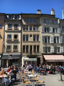 Place du Bourg de Four 2016-04-28_14-18-18