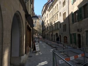 Rue Étienne Dumont 2016-04-28_11-02-28