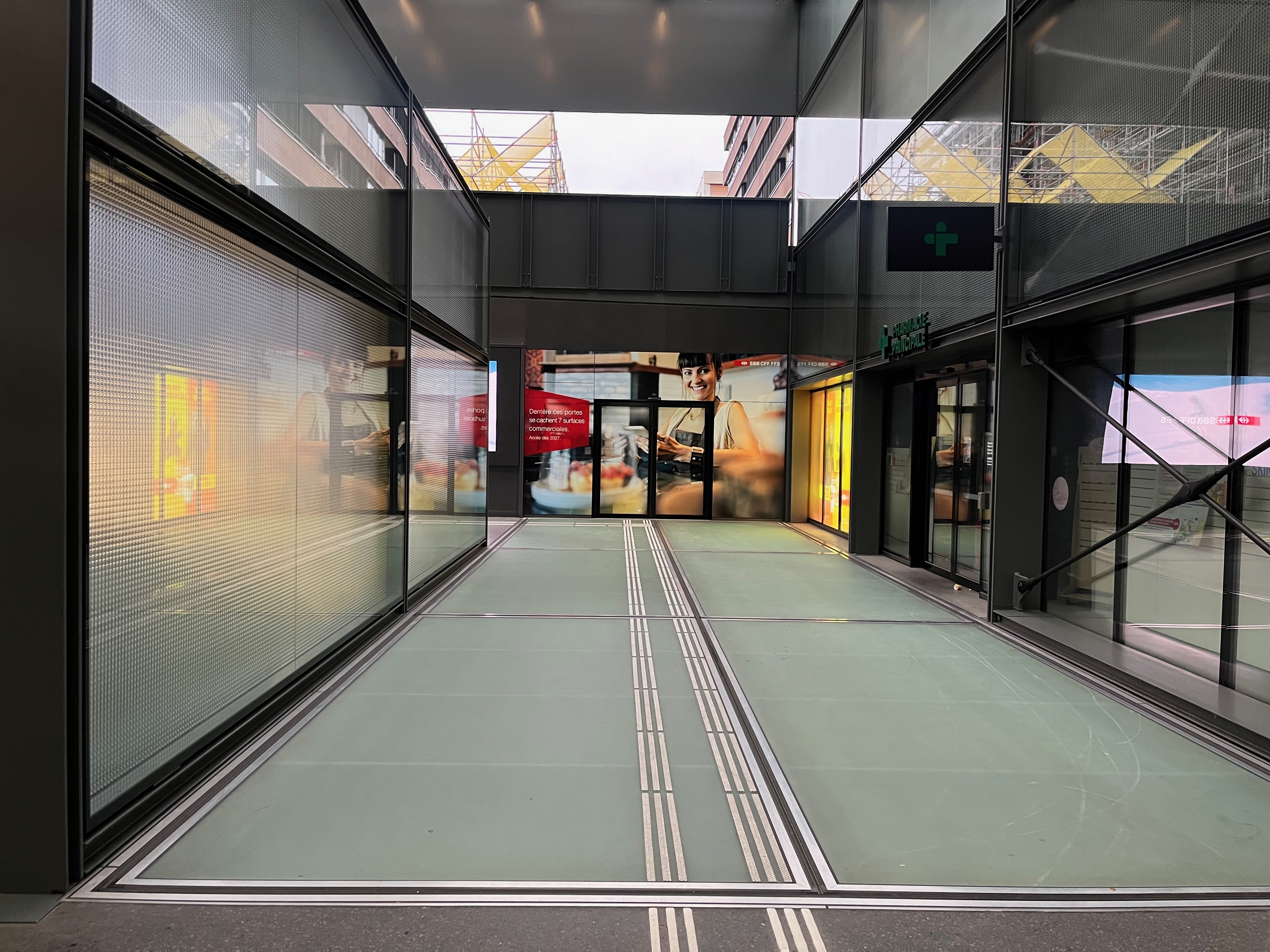 Gare des Eaux-Vives